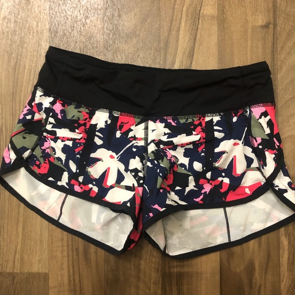 lululemon athletica Pants - Lululemon 2.5 Speed Short